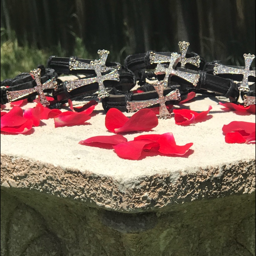 Cross leather  adjustable bracelets